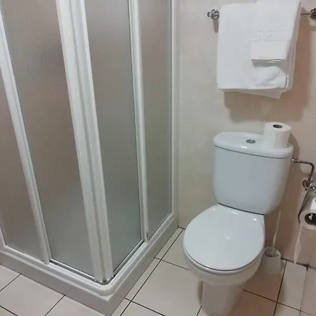 Residencia Caola Casa de hóspedes Arteixo