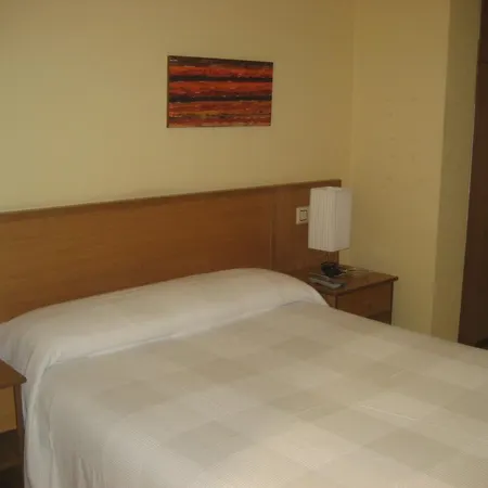 Residencia Caola Guest house